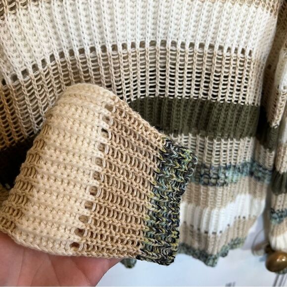 Love At First Find Cream & Green Stripped knit sweater - Picture 4 of 7